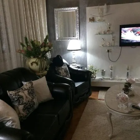 Lejlighed Sisi Casa Vacanze Shkodër